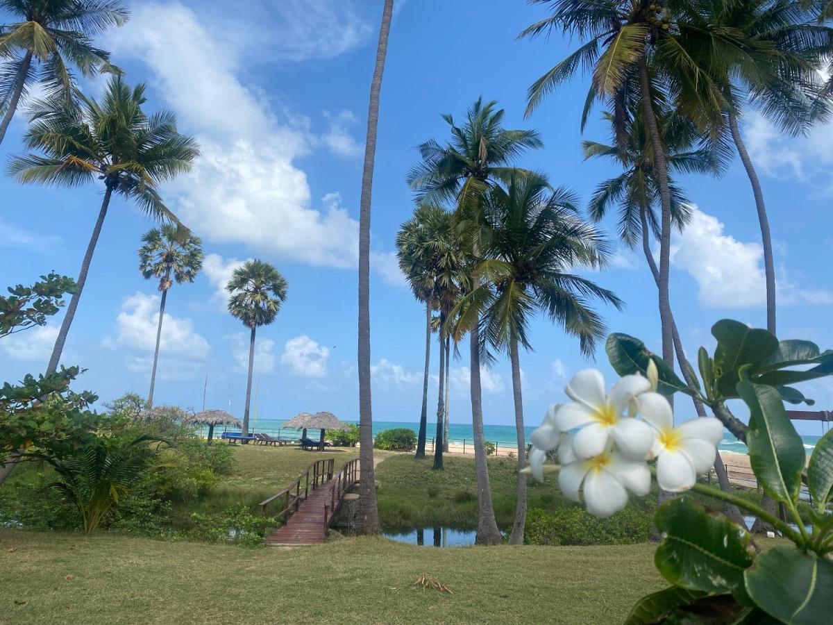 108 Palms Beach Resort Trincomalee Luaran gambar