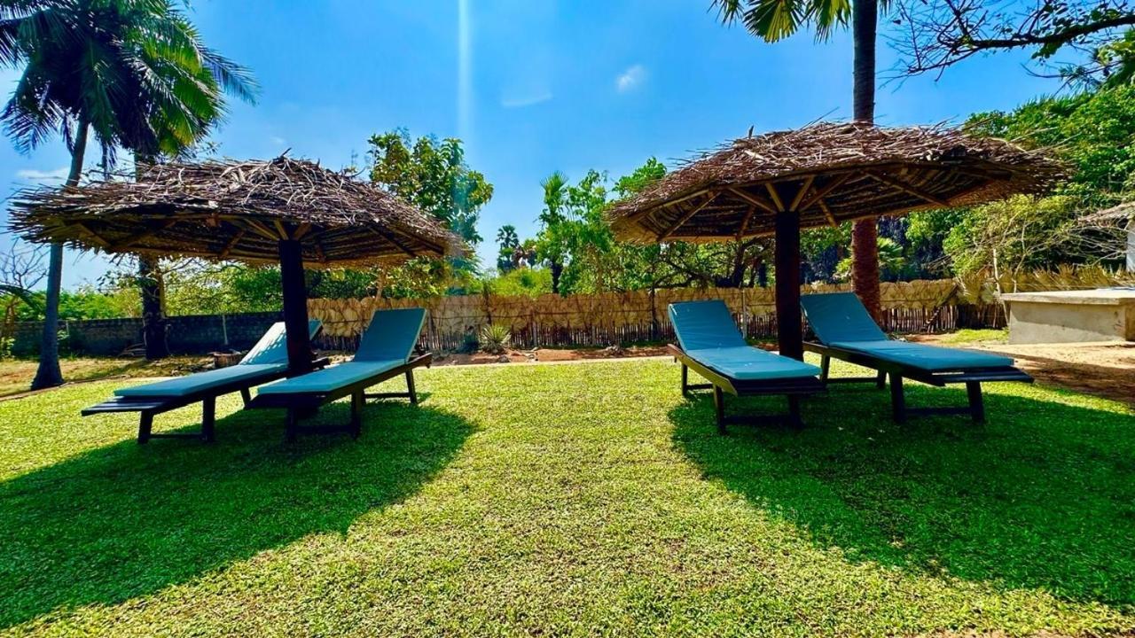 108 Palms Beach Resort Trincomalee Luaran gambar
